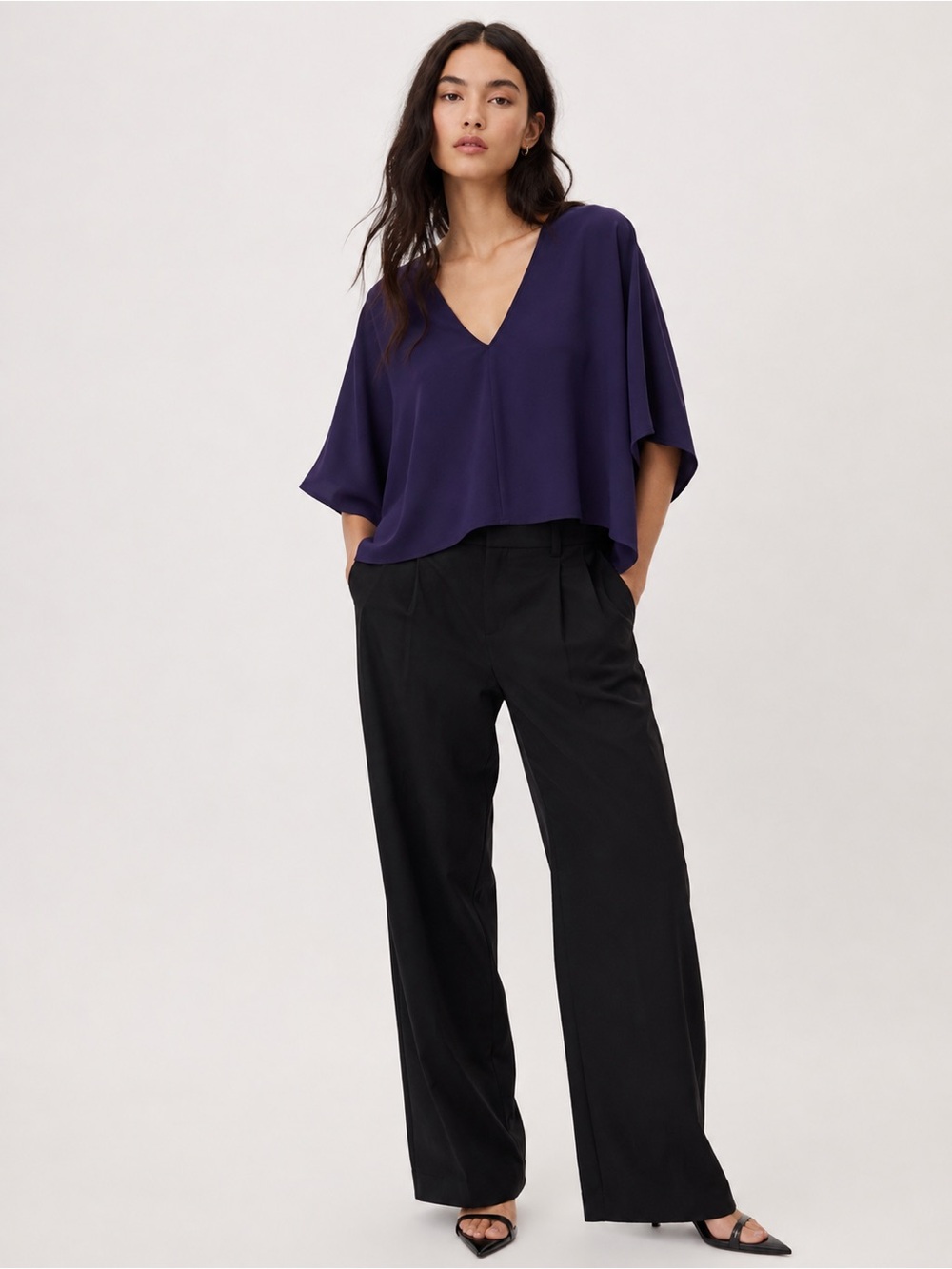 ARITZIA Babaton Deep Purple Oversized Cape V-Neck Blouse XS
